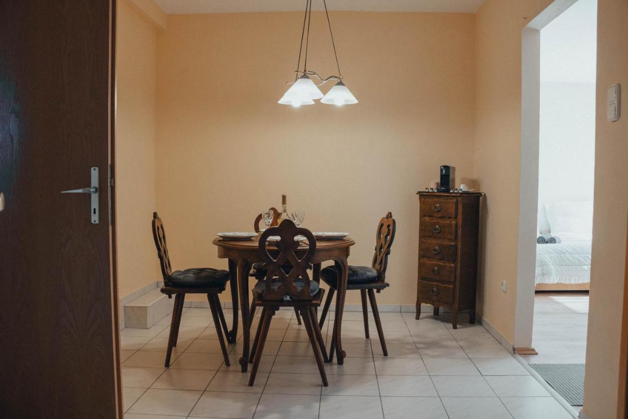 Casa Galliera - Apartment Кестхей Экстерьер фото